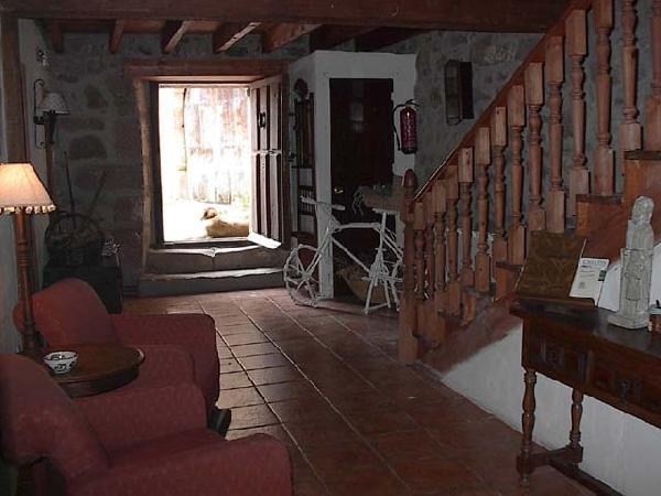 La Casa Pin