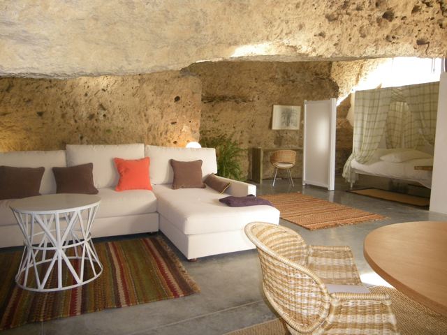 Cuevas Del Pino
