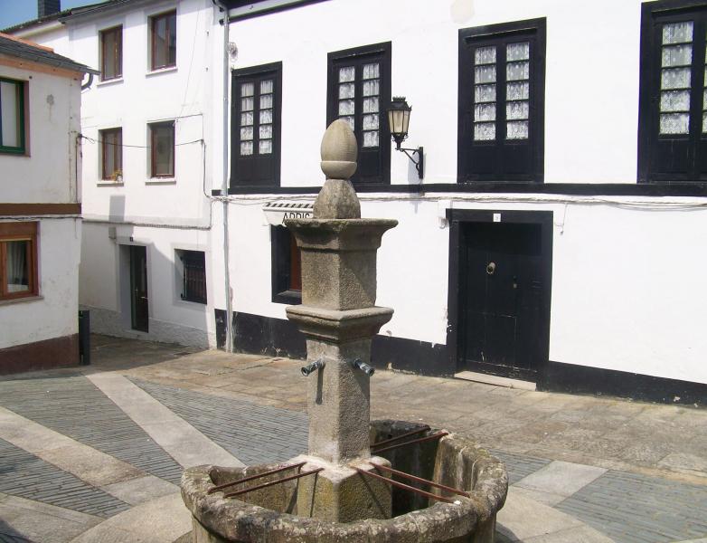 4 Caños