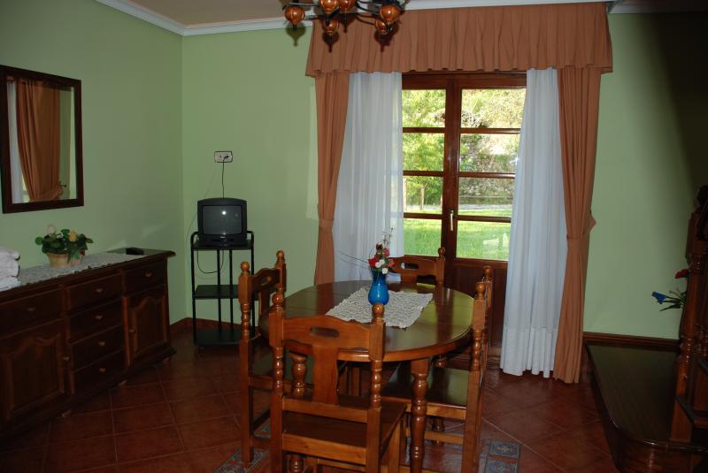 Casa De Aldea Xideces