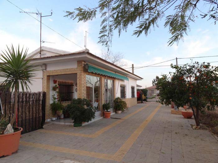 Casa De Pueblo Con Piscina Y Barbacoa