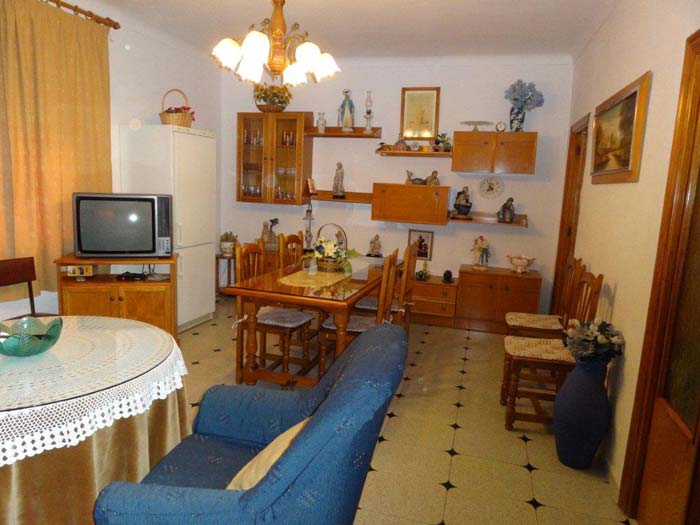 Casa De Pueblo Con Piscina Y Barbacoa