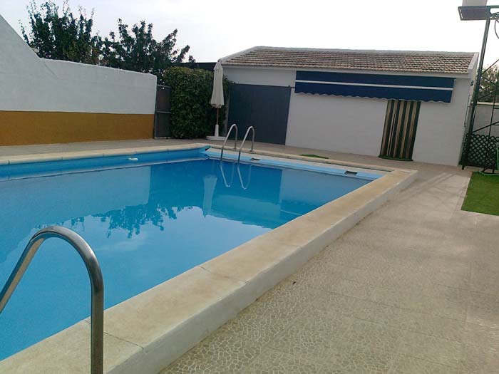 Casa De Pueblo Con Piscina Y Barbacoa