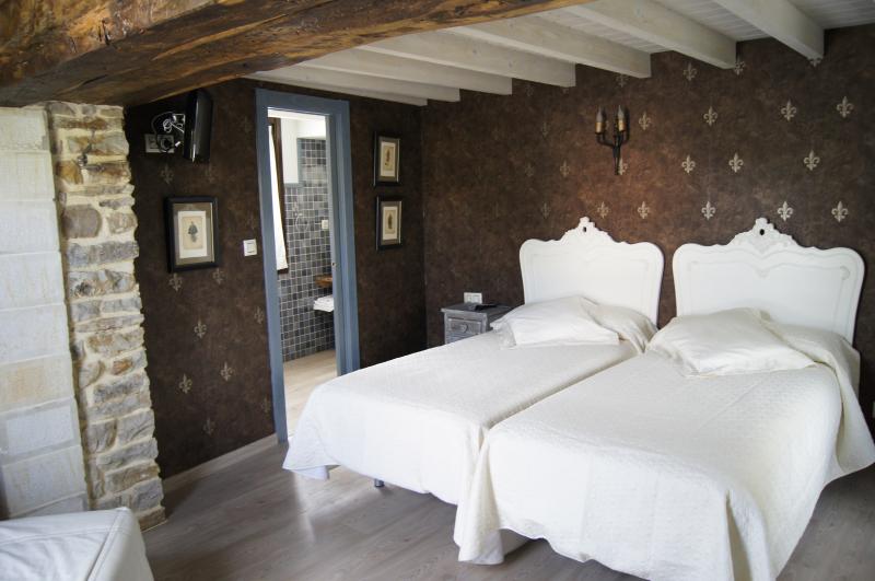 La Casa Encanto