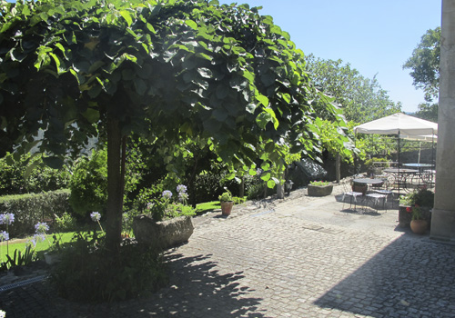 Casa De Canhoes