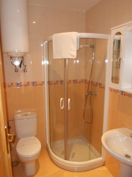Hostal Donaire Ii
