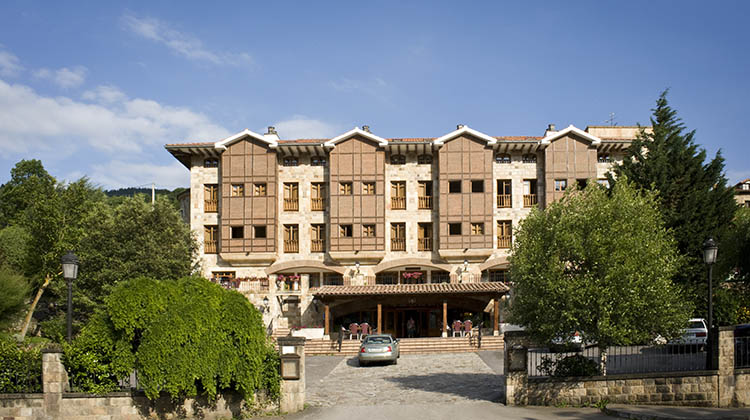 HOTEL INFANTADO