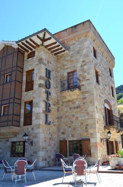 HOTEL INFANTADO
