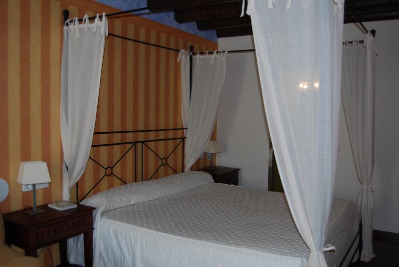 Hotel Los Arcos