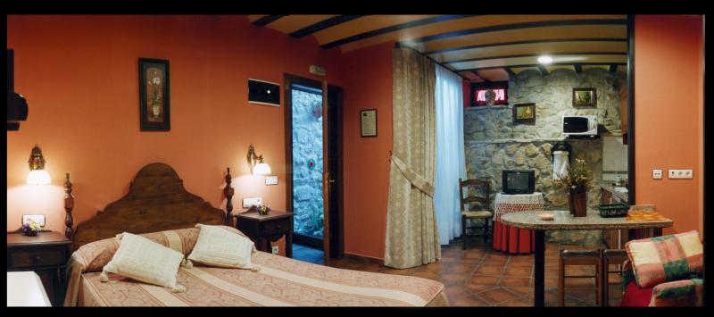 Apartahotel La Llobera