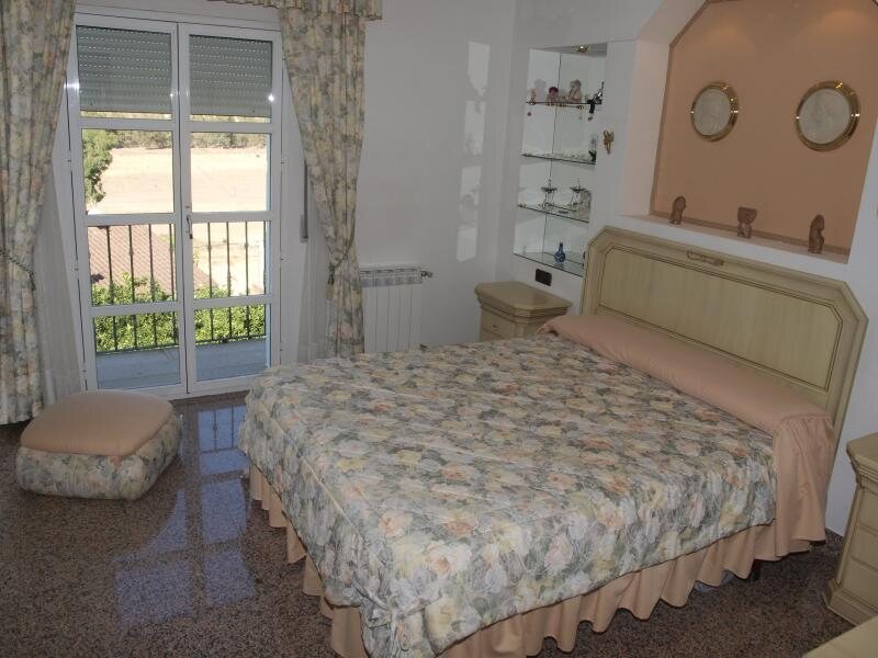 Casa Valdecaballeros