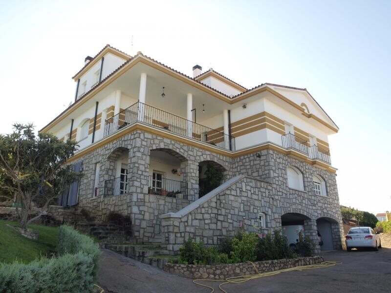 Casa Valdecaballeros