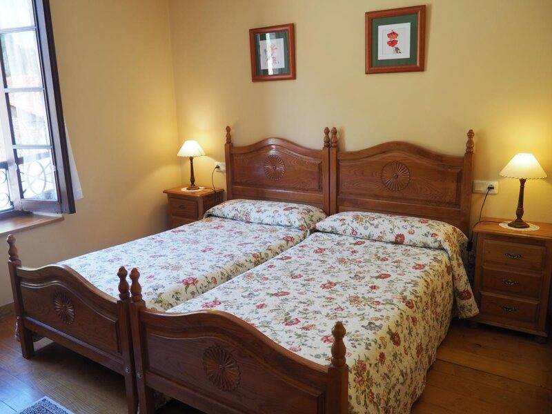Apartamentos Rurales La Escuela