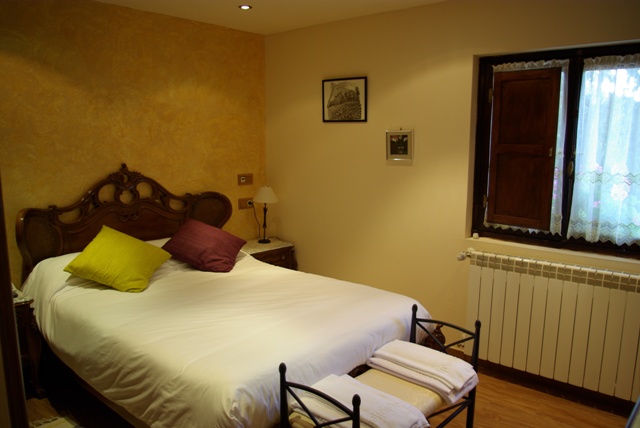 Apartamentos Antigua Escuela de Alesga