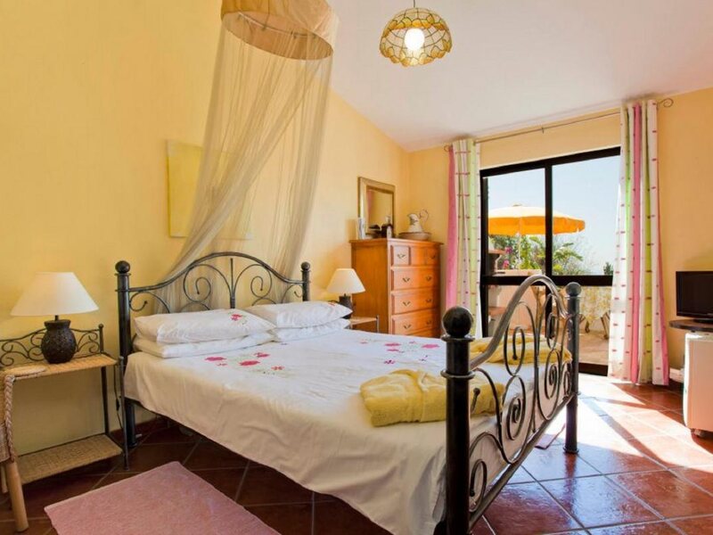 Casa Rural Carob