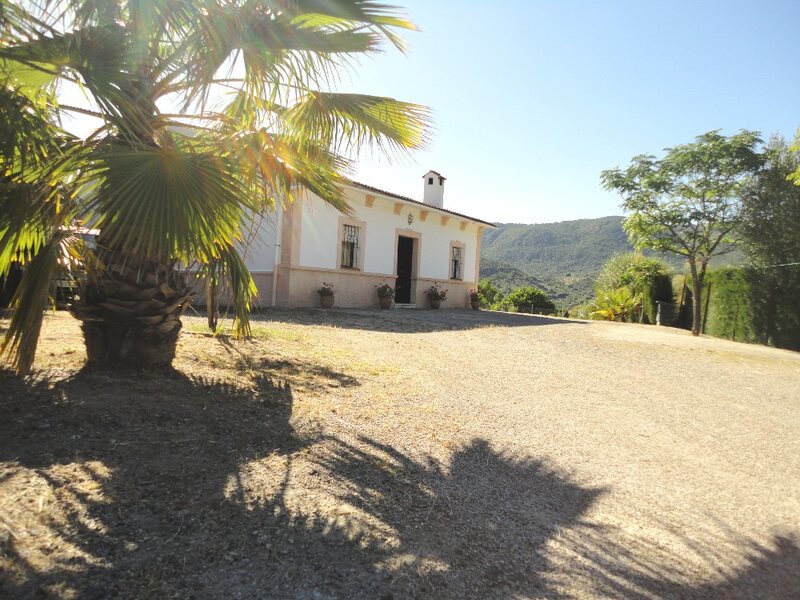 Casa Rural Azanalmara