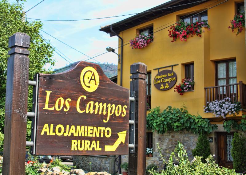 Los Campos