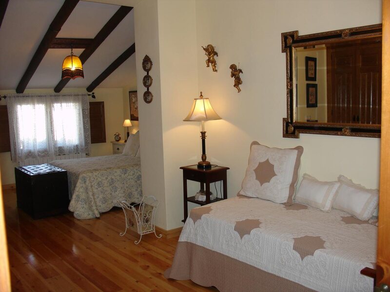 Casa Rural Villa Parchis