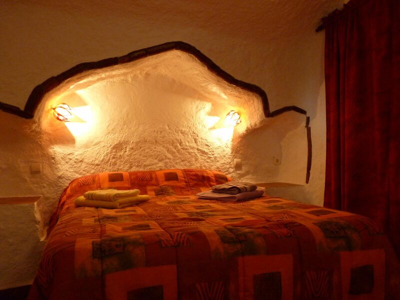 Cueva Las Rosas