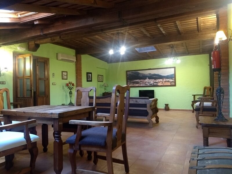 HOTEL VILLA DE BERZOCANA