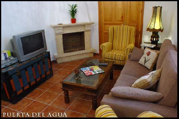 Puerta Del Agua