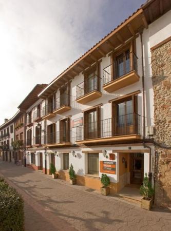 Apartamentos Ezcaray
