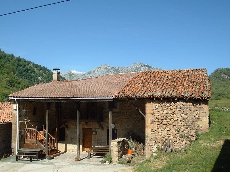 La Escuela De Cicera